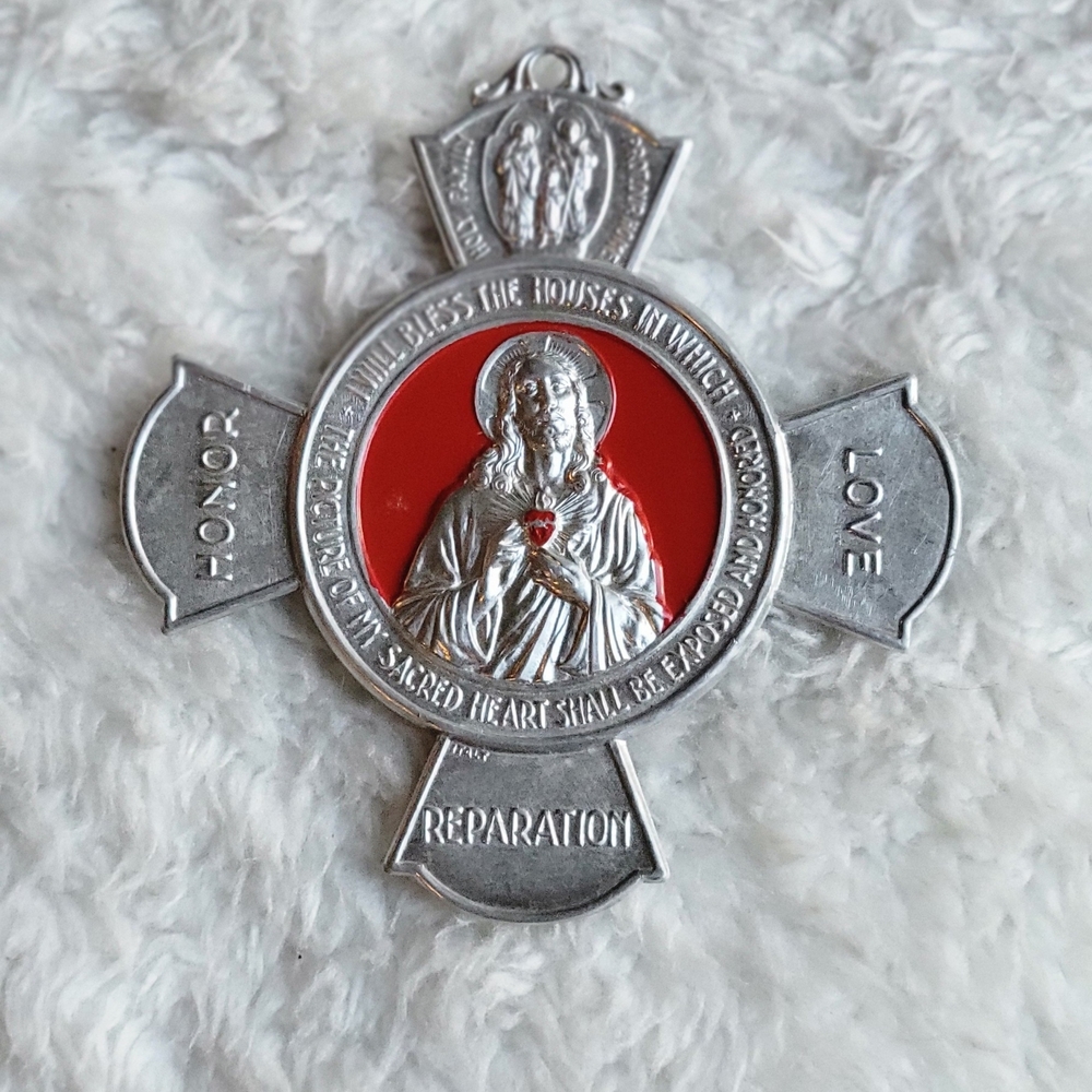 Made in Italy Sacred Heart Aluminum Ornament